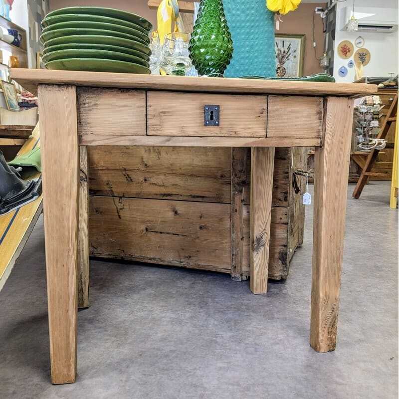 Petite Table Basse en Bois Brut | L'Atelier Imparfait