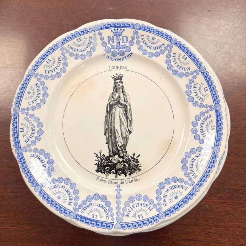 12 assiettes Lourdes Digoin Sarreguemines | L'Atelier Imparfait