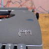 Machine à écrire Japy Script | L'Atelier Imparfait Machine à écrire Japy Script | L'Atelier Imparfait