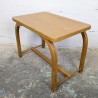 Ancienne table bureau d'enfant en bois courbé | L'Atelier Imparfait