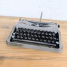 Machine à écrire Hermès Baby by Paillard | L'Atelier Imparfait