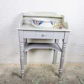 Table de toilette ancienne