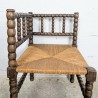Chaise d'Angle en Bois Tourné | L'Atelier Imparfait