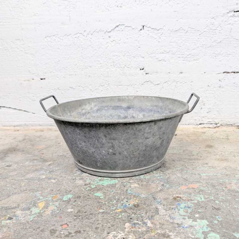 Bassine zinc ancienne vintage | L'Atelier Imparfait