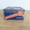 Boîte métal ancienne Biscuits BN Nantes vintage | l'Atelier Imparfait