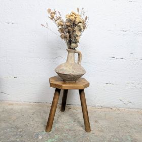 Tabouret de ferme tripode