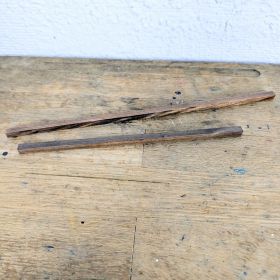Ancienne règle d'école en bois