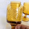 Verre à pied ambré motif raisins vintage 70'S | L'Atelier Imparfait