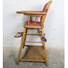 Chaise haute transformable vintage bois et skaï | L'Atelier Imparfait Chaise haute transformable vintage bois et skaï | L'Atelier Imparfait