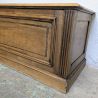 Coffre ancien bois sculpté panneaux moulurés | l'Atelier Imparfait