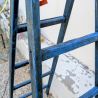 Échelle ancienne bleu électrique | L'Atelier Imparfait