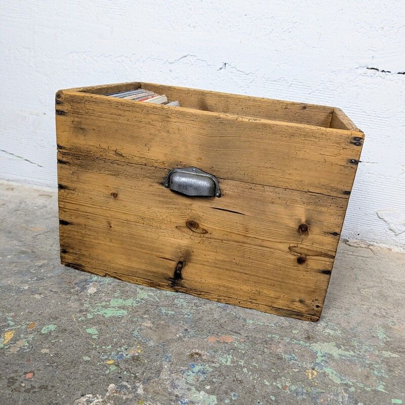 Caisse bois vintage poignée métal | L'Atelier Imparfait