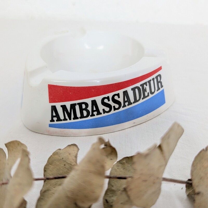 Cendrier vintage publicitaire Ambassadeur | L'Atelier Imparfait