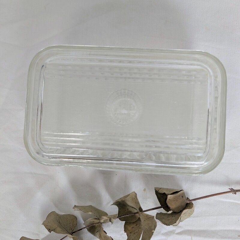 Beurrier vintage en verre trempé Duralex | l'Atelier Imparfait