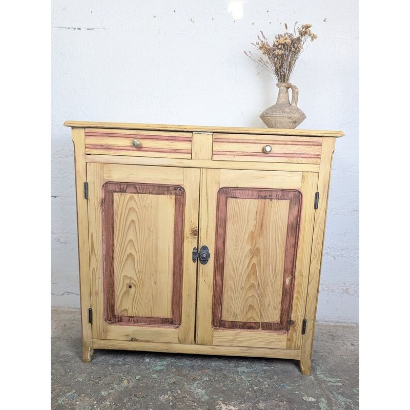 Buffet bas ancien en pin, 2 portes et 2 tiroirs | L'Atelier Imparfait