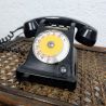 Téléphone vintage à cadran en bakélite noire | L'Atelier Imparfait Téléphone vintage à cadran en bakélite noire | L'Atelier Imparfait