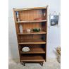 Bibliothèque vitrine vintage années 60 pieds compas | l'Atelier Imparfait Bibliothèque vitrine vintage années 60 pieds compas | l'Atelier Imparfait
