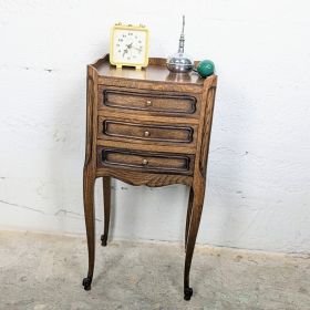 Chevet style Louis XV
