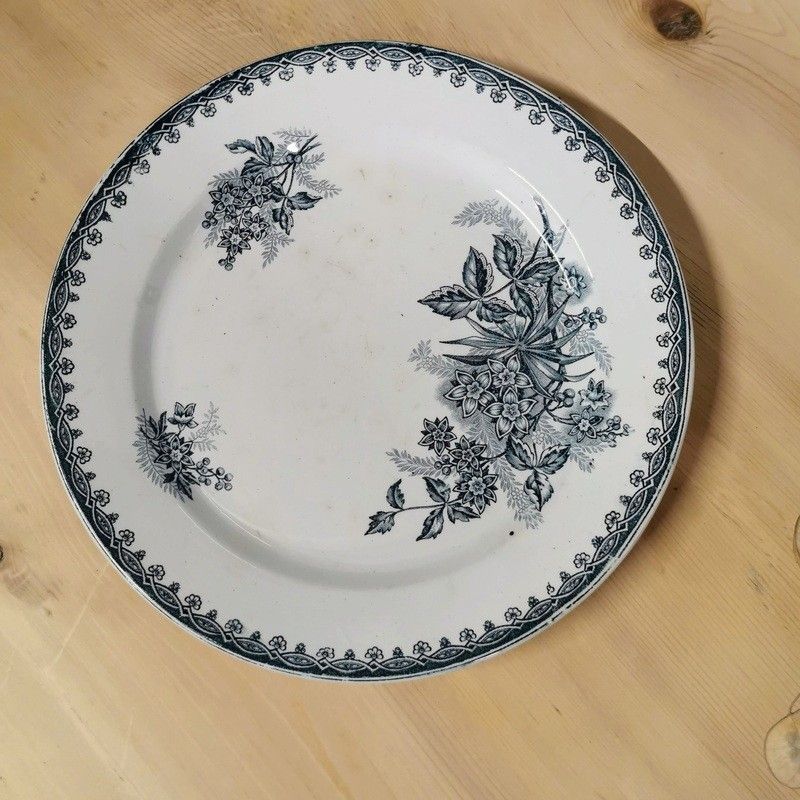Assiette Ancienne Saint-Amandinoise - Modèle Margot - Céramique Vintage